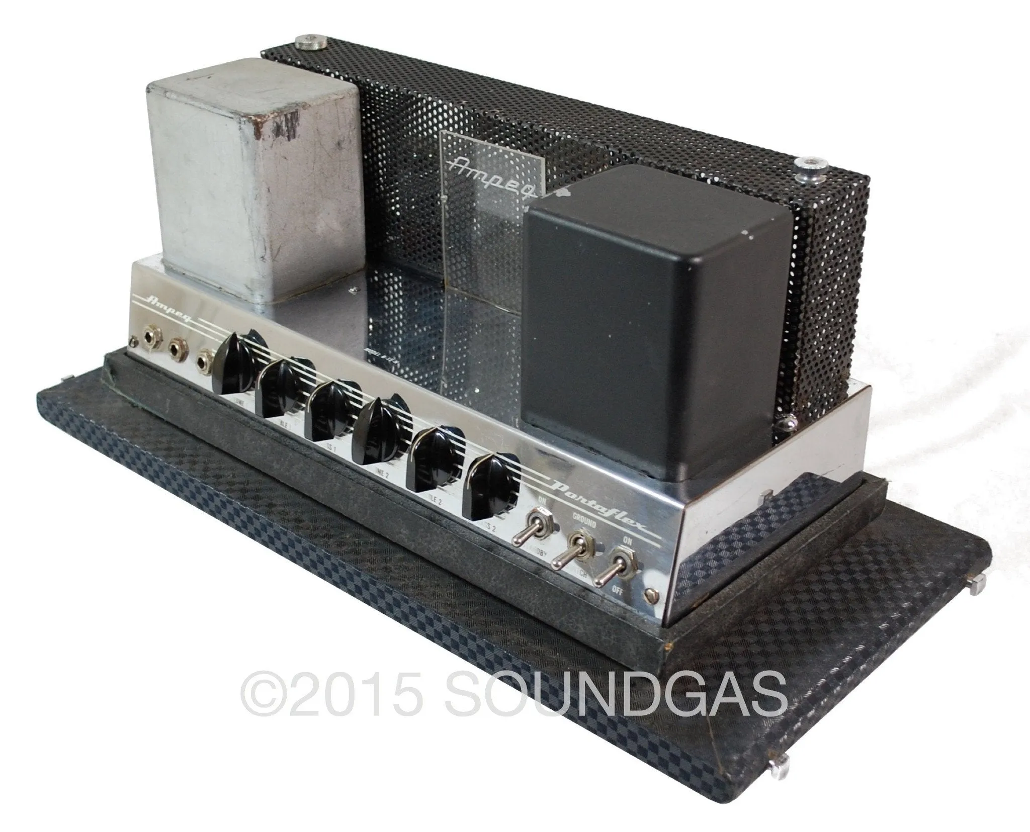 AMPEG B15-N PORTAFLEX