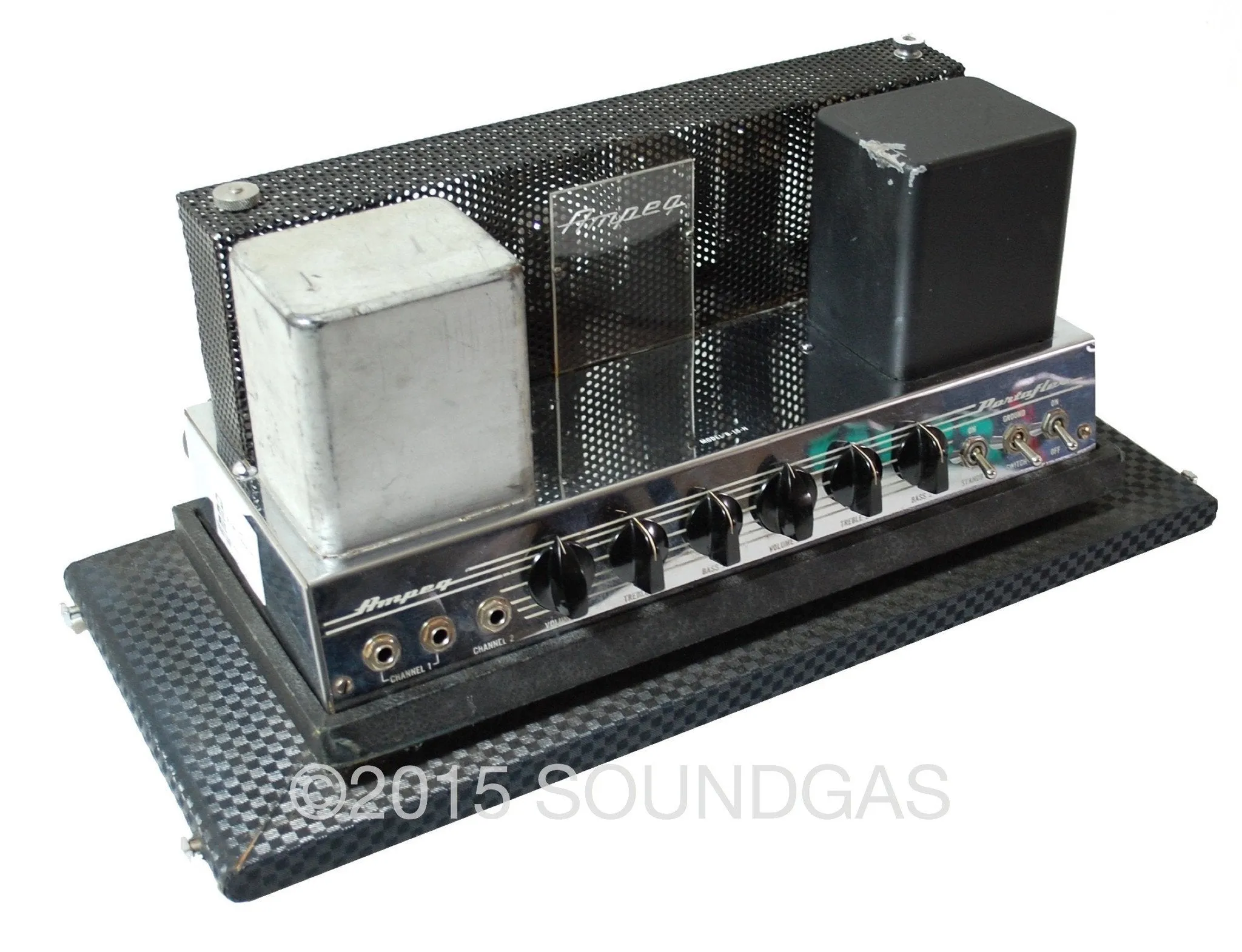 AMPEG B15-N PORTAFLEX