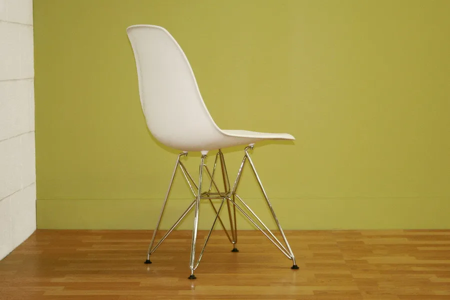 Baxton Studio Plastic Side Chair