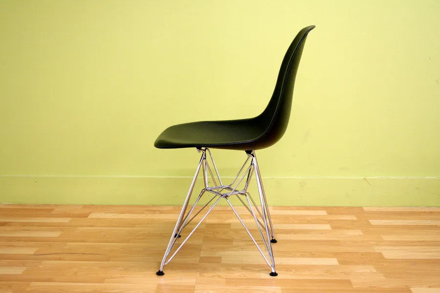 Baxton Studio Plastic Side Chair