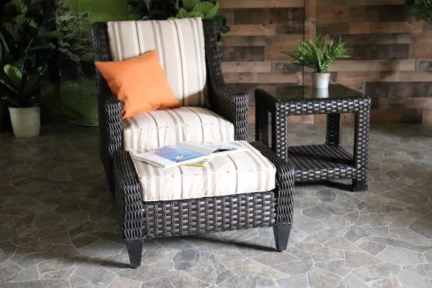 OCONEE 4 PIECE SEATING SET - Sofa, 2 Club Chairs and Coffee Table