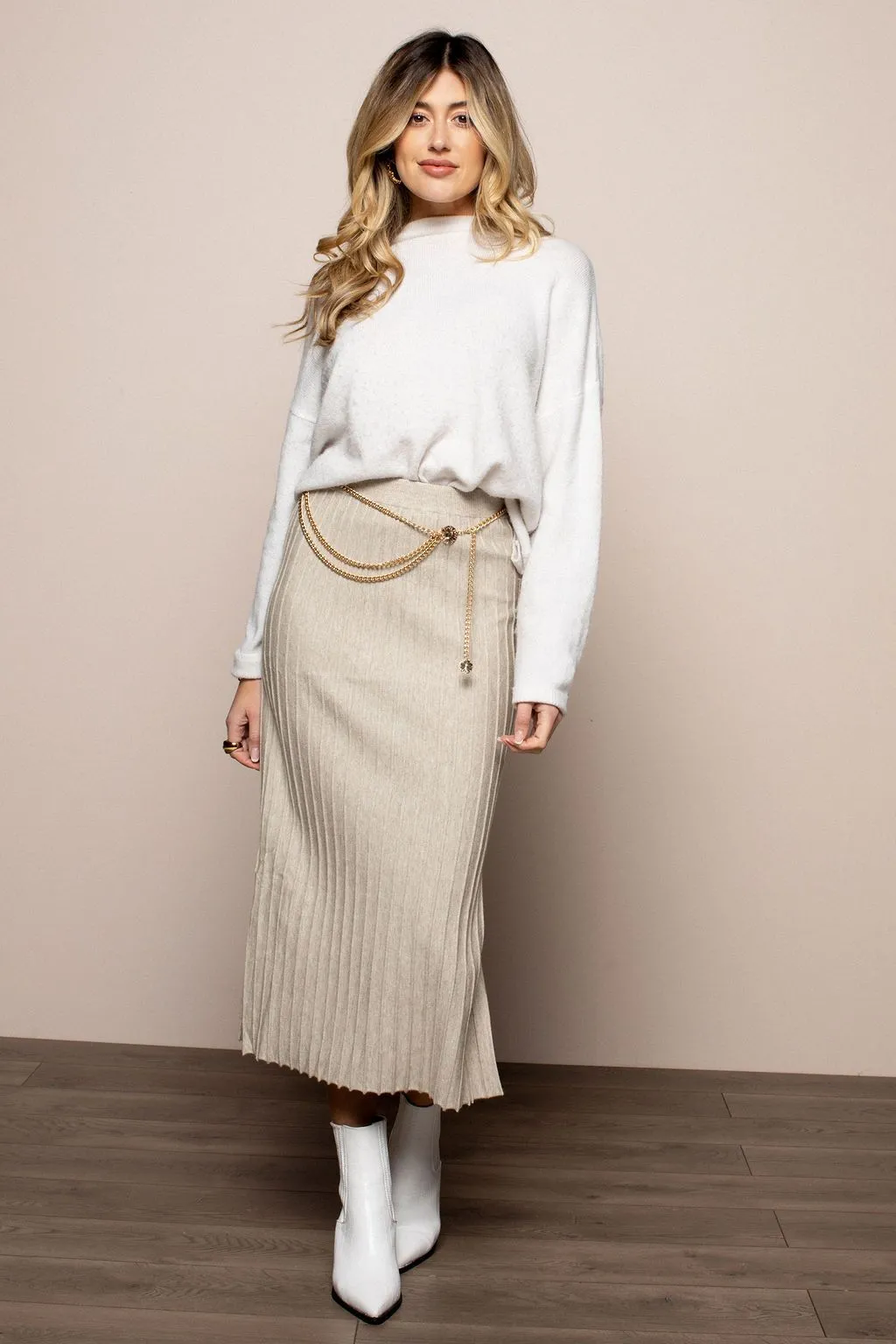 Ribbed Knit Skirt in Beige