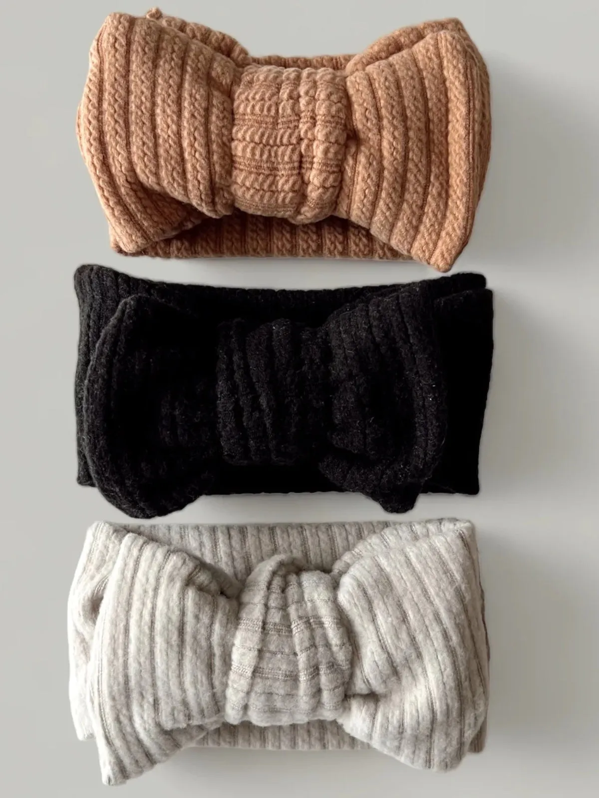 Sweater Bow, Camel